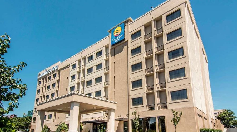 Hotel near popular attractions