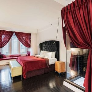 Guest room
