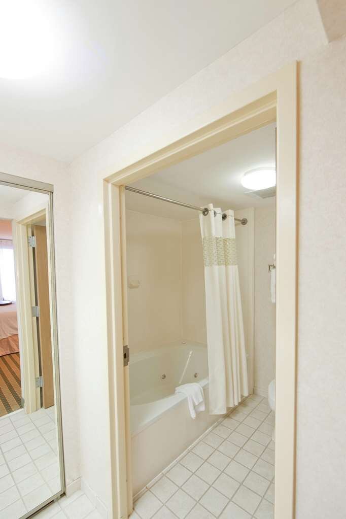 Hotel photo 44 of Hampton Inn and Suites-Chesterfield.