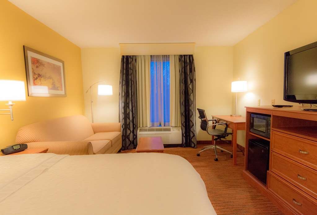 Hotel photo 13 of Hampton Inn and Suites-Chesterfield.
