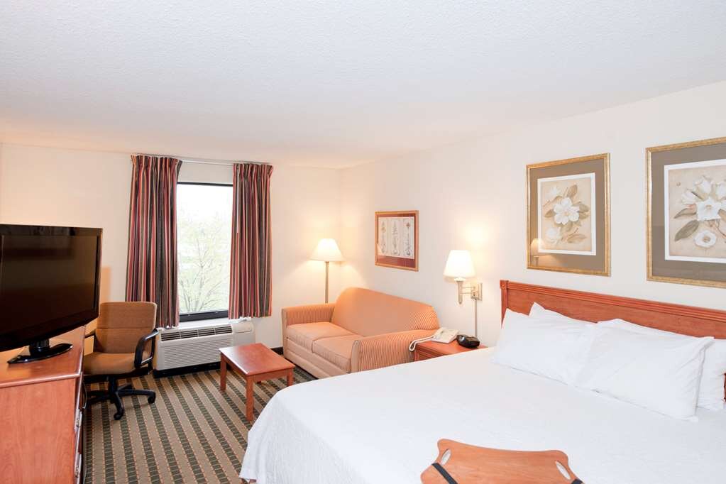 Hotel photo 36 of Hampton Inn and Suites-Chesterfield.