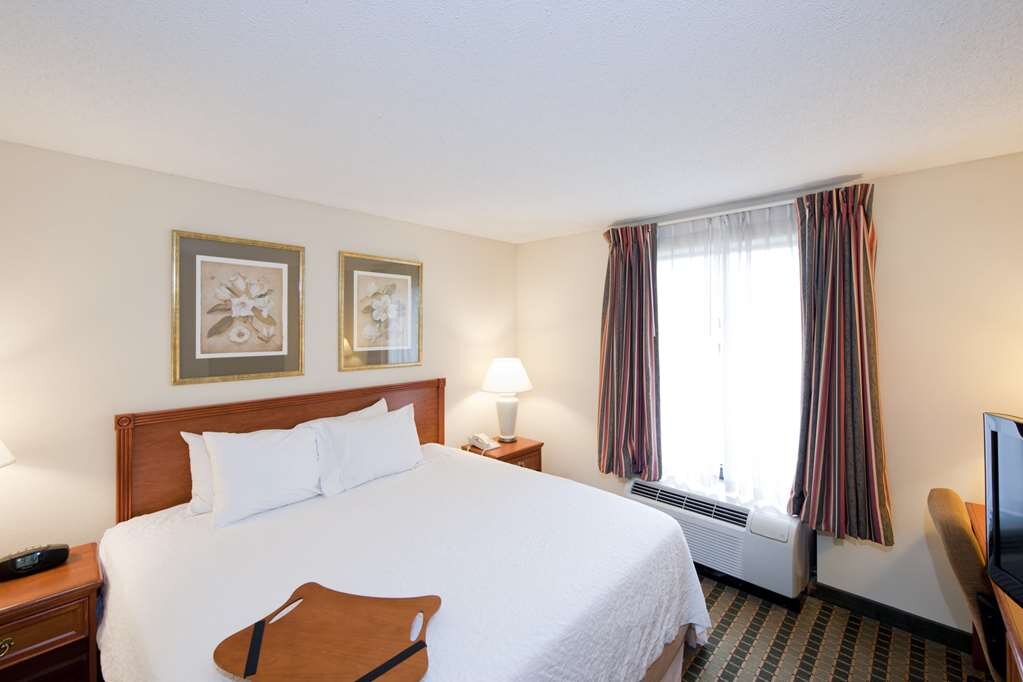 Hotel photo 75 of Hampton Inn and Suites-Chesterfield.