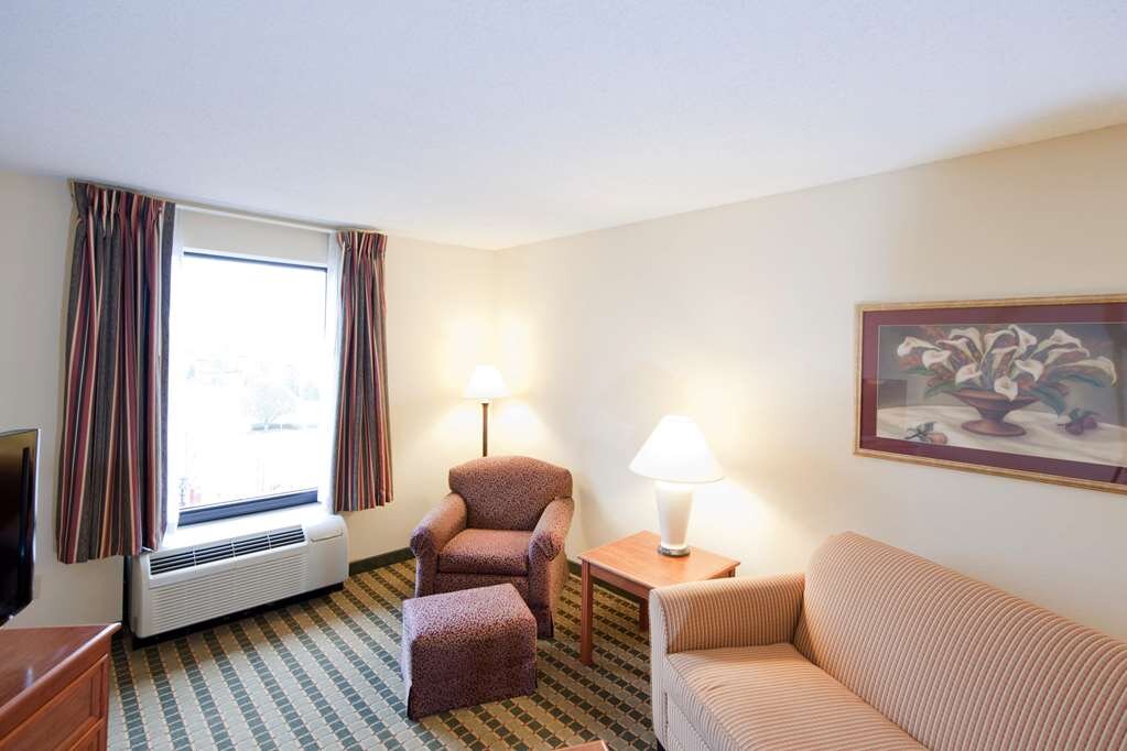 Hotel photo 8 of Hampton Inn and Suites-Chesterfield.