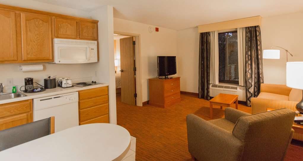 Hotel photo 25 of Hampton Inn and Suites-Chesterfield.