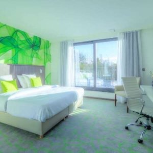 Guest room