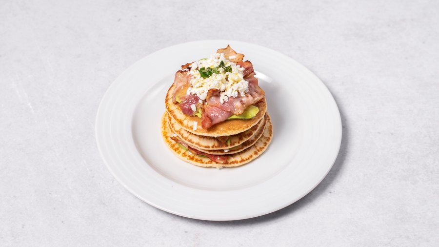 Avocádo, feta, slanina / Avocado, Feta, bacon