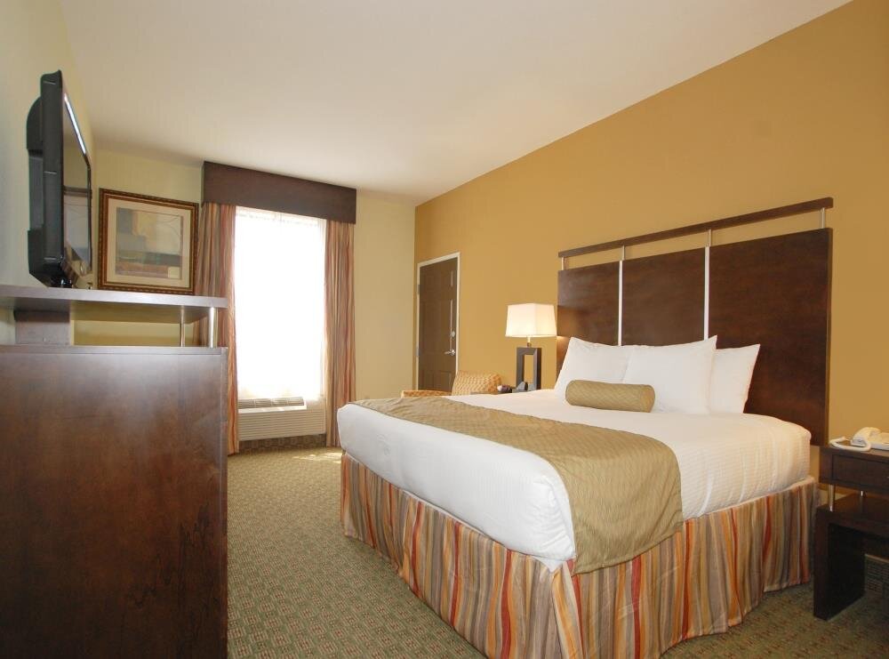 Hotel photo 5 of Best Western Plus Bradenton Gateway Hotel.