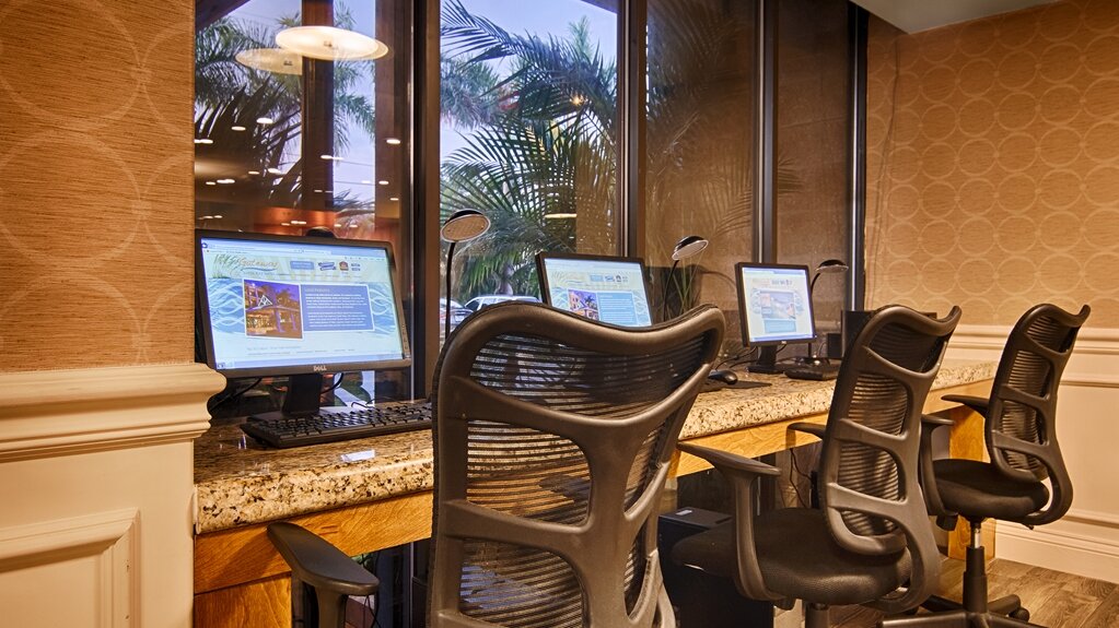 Hotel photo 85 of Best Western Plus Siesta Key Gateway.