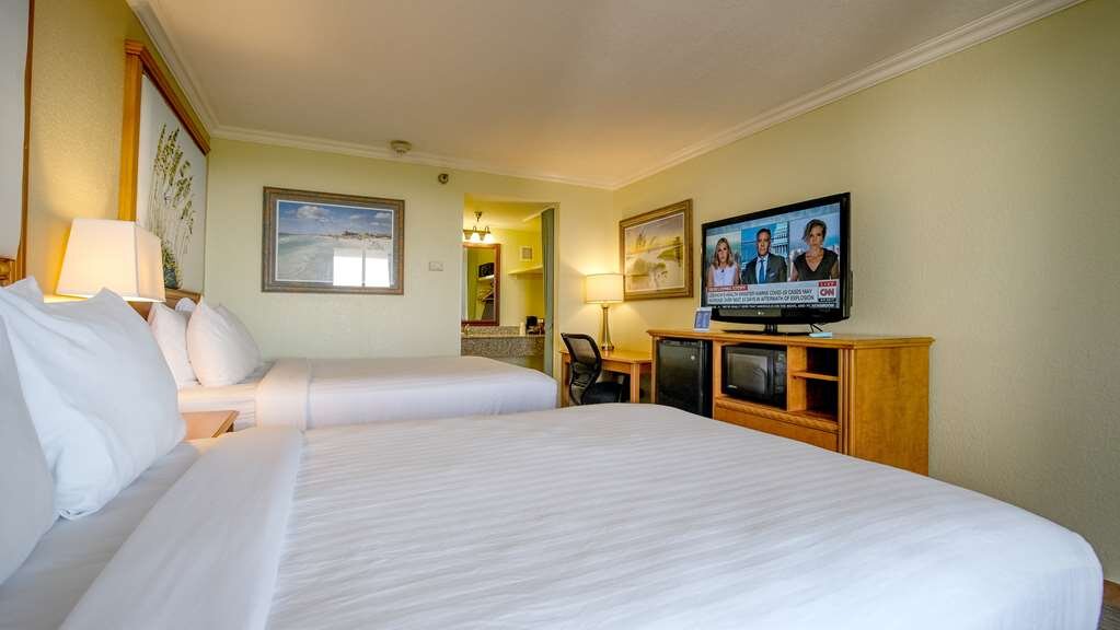 Hotel photo 58 of Best Western Plus Siesta Key Gateway.