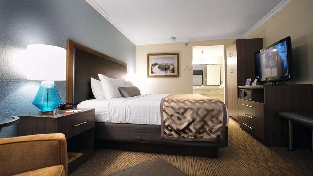 Hotel photo 34 of Best Western Plus Siesta Key Gateway.