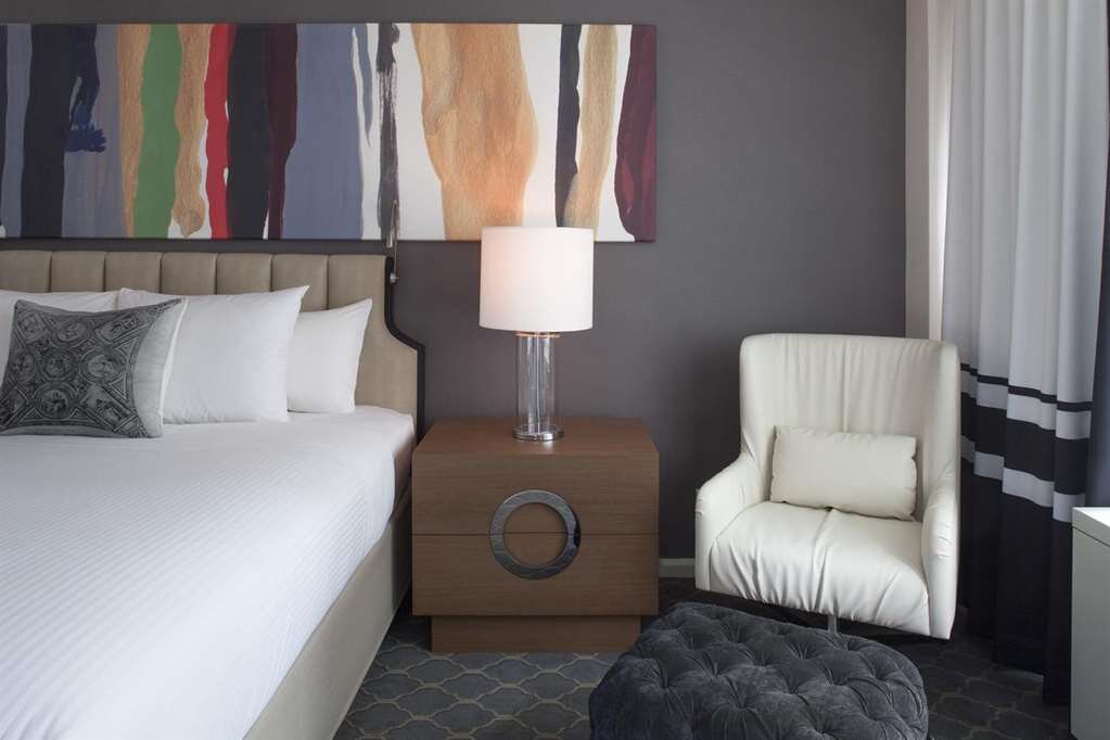 Hotel photo 40 of Fifty Hotel & Suites by Affinia.