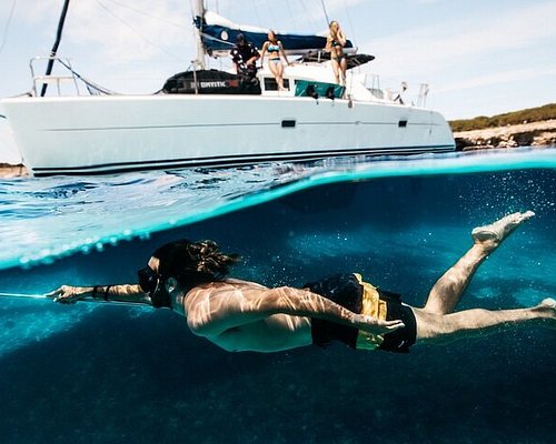 palau boat trip