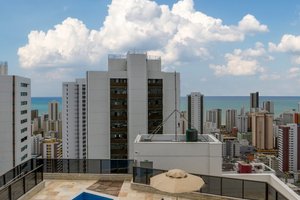 Piscina y playa