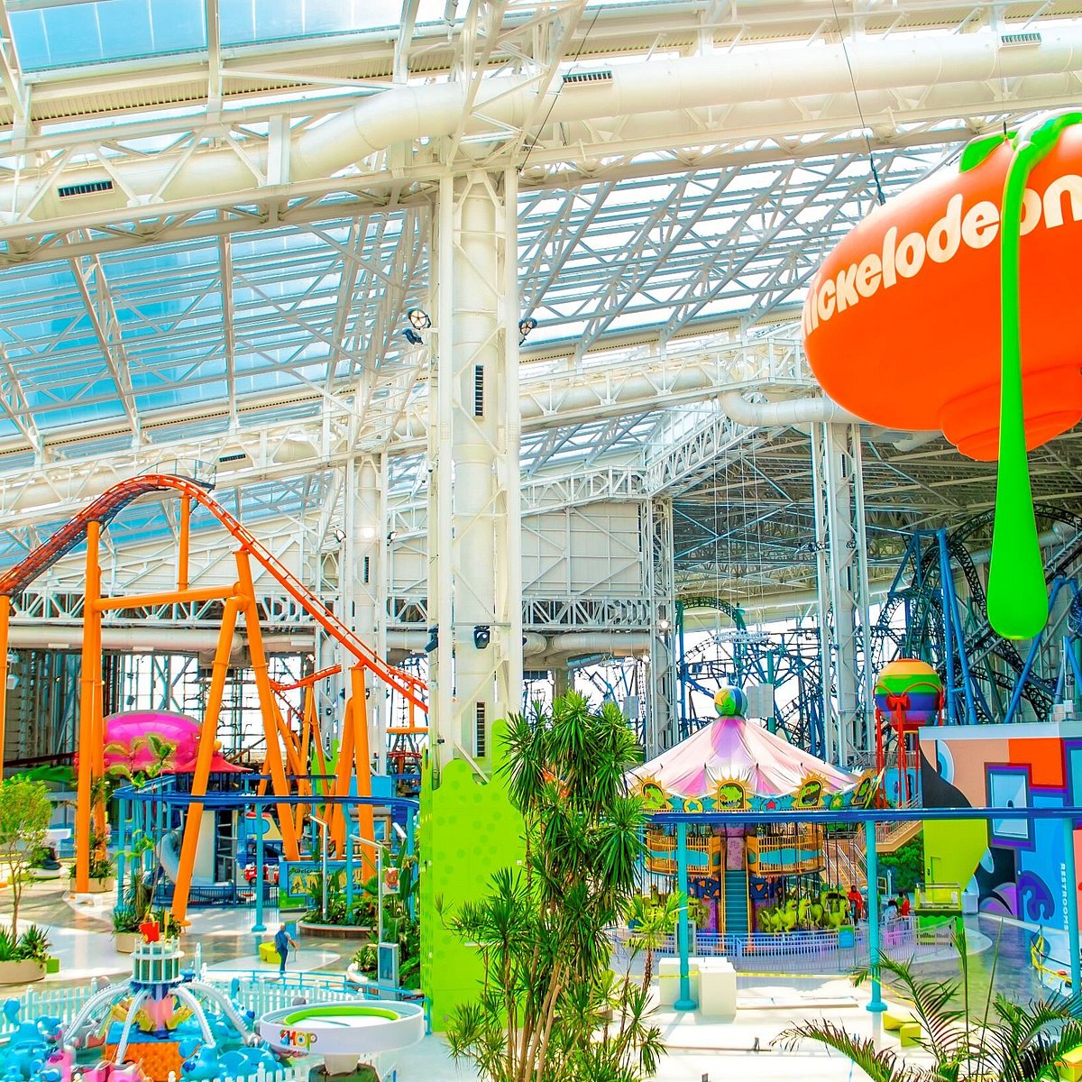 Nickelodeon Universe (Mall Of America) Tour & Review with The Legend 