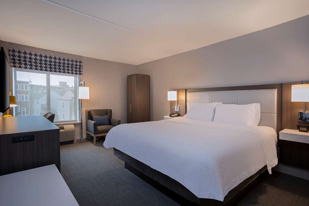 Hotel photo 24 of Hampton Inn Boston / Cambridge.
