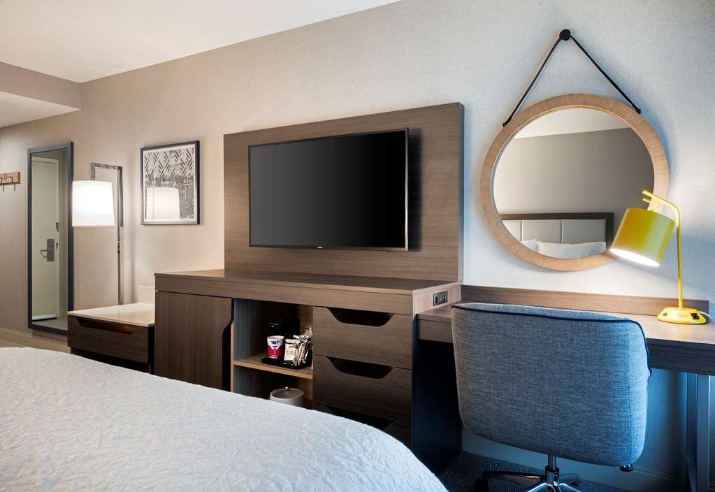 Hotel photo 30 of Hampton Inn Boston / Cambridge.