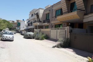 المسافر