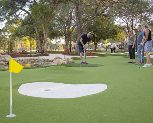 Putt-putt your way through Perth's best mini golf courses - Perth is OK!