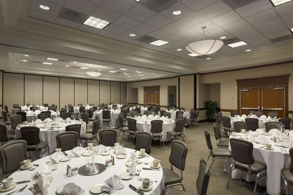Hotel photo 35 of Embassy Suites by Hilton Dulles North Loudoun.