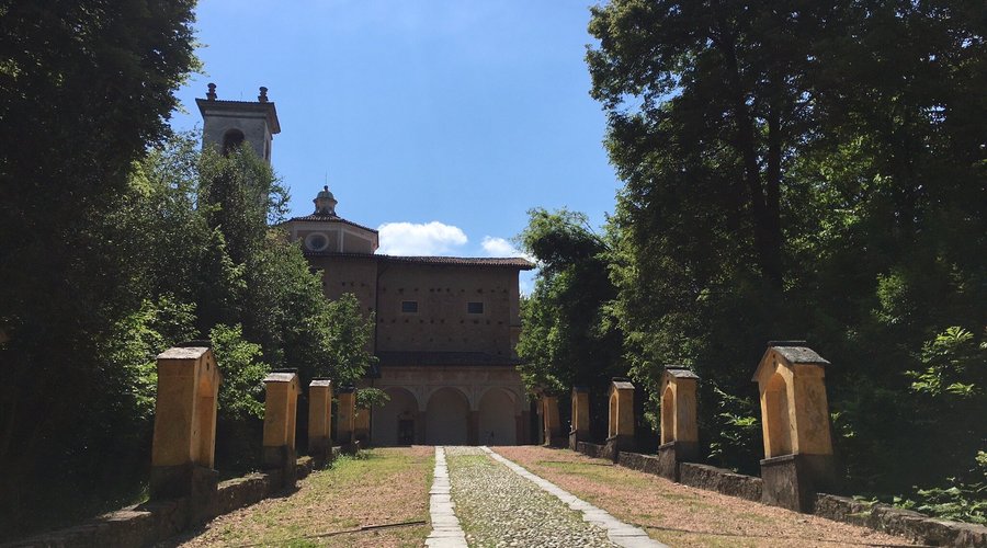 Bella via crucis e luogo di pellegrinaggio!