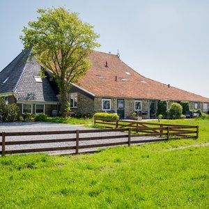 Vooraanzicht Boerderij Appartementen Under de Wol