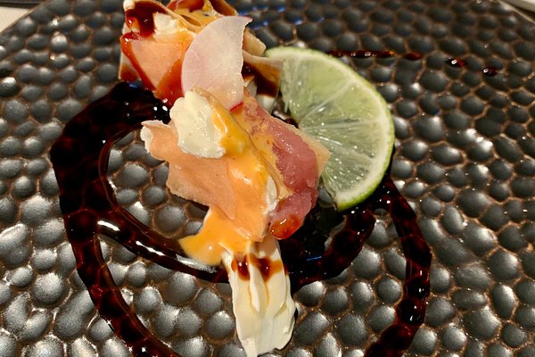 Piatto di sushi, sashimi e crudi di pesce - Picture of Koi, Parma -  Tripadvisor