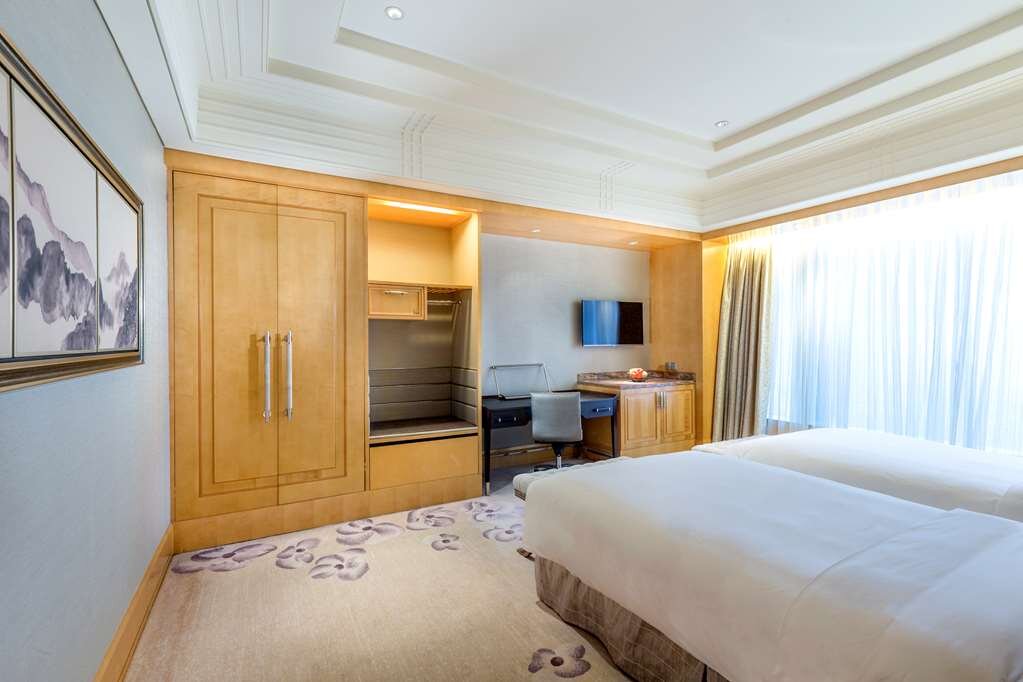 Hotel photo 10 of Shangri-La Nanjing.