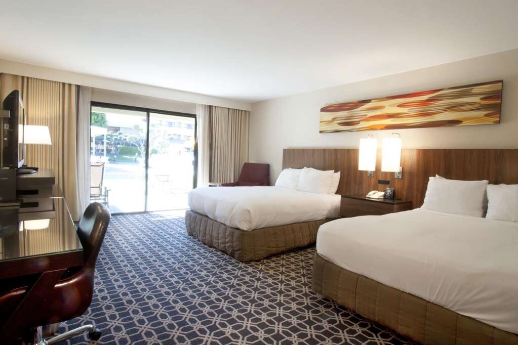 Hotel photo 17 of Hilton Palm Springs.