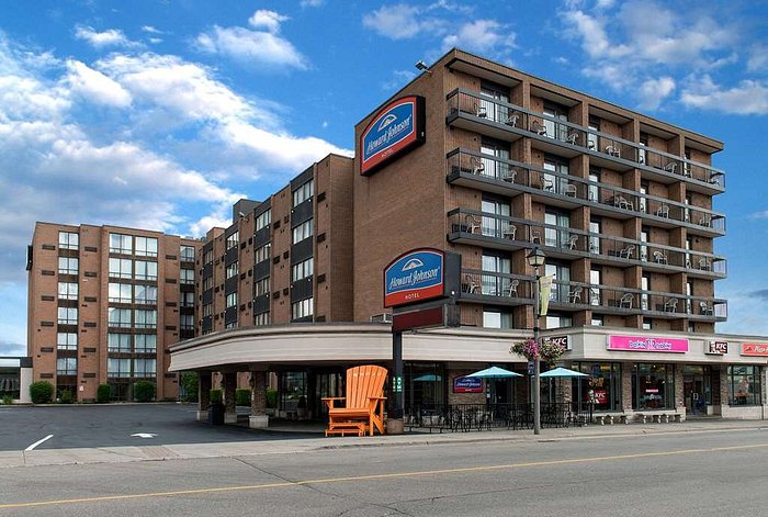 HOWARD JOHNSON PLAZA HOTEL BY WYNDHAM BY THE FALLS $58 ($̶8̶7̶) - Updated  2023 Prices & Reviews - Niagara Falls, Ontario