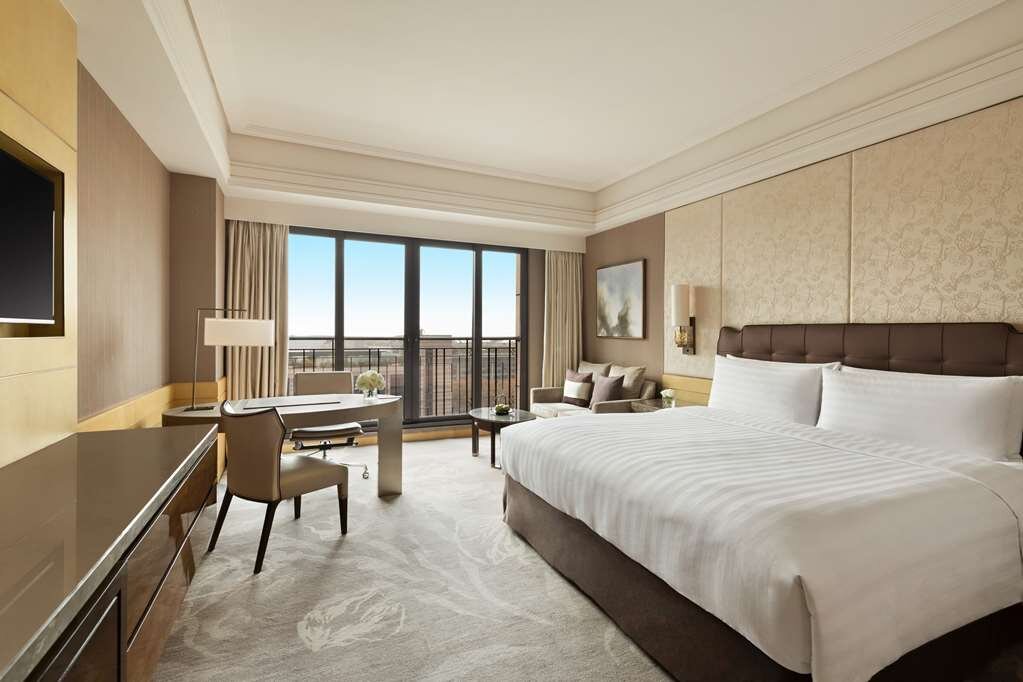 Hotel photo 26 of Midtown Shangri-La, Hangzhou.