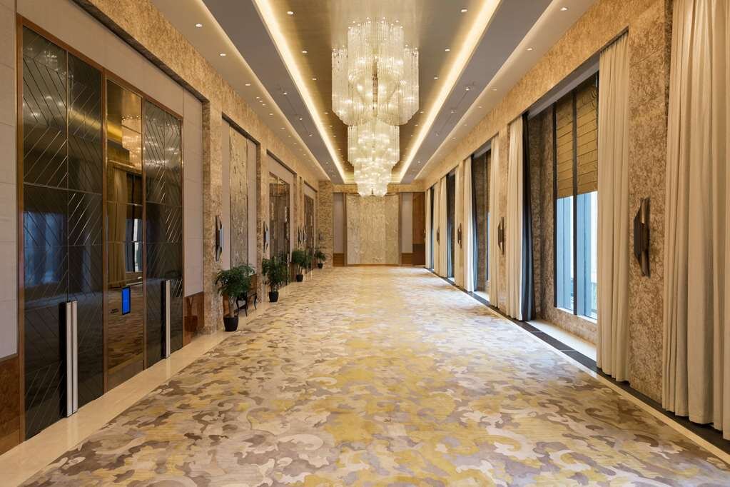 Hotel photo 31 of Midtown Shangri-La, Hangzhou.