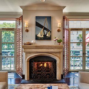HarbourView Inn in Charleston, image may contain: Fireplace, Indoors, Door, Housing