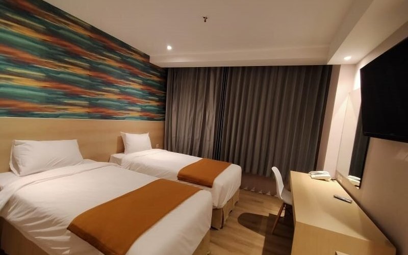 Superior Twin Room
