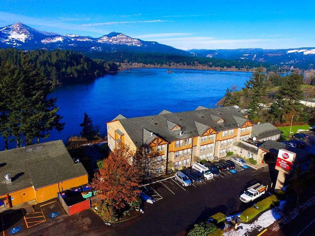 Best Western Plus Columbia River Inn, hotel i Hood River