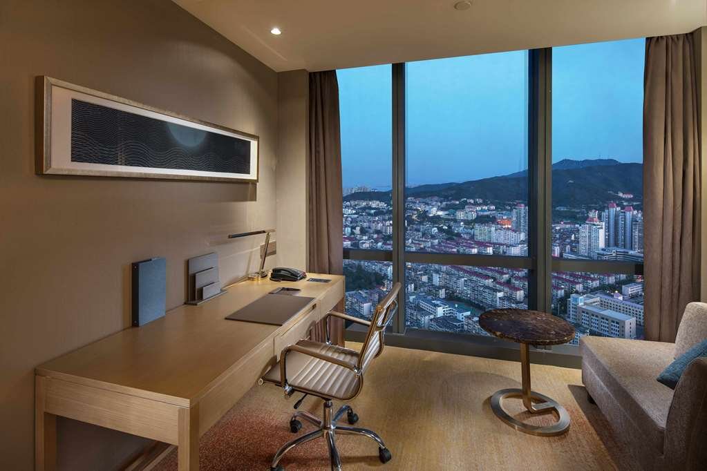 Hotel photo 4 of Hilton Yantai.