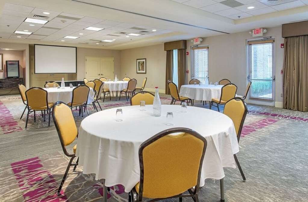 Hotel photo 39 of Hilton Garden Inn Knoxville West/Cedar Bluff.