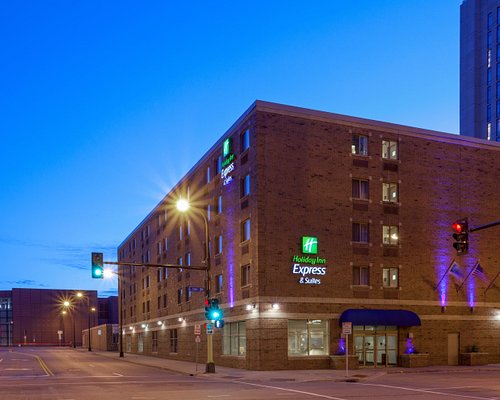 Excellent service - Review of Hilton Garden Inn Minneapolis Downtown