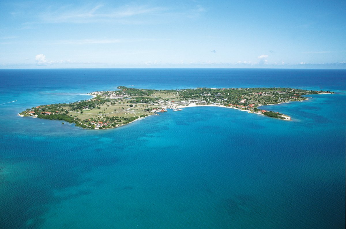 ‪Jumby Bay Island - An Oetker Collection Hotel‬، فندق في ‪Antigua‬