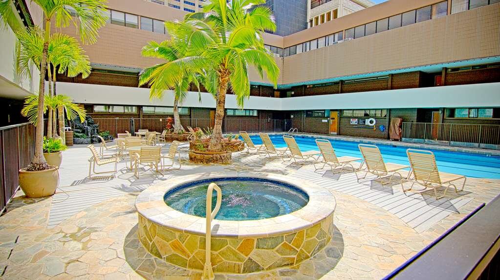 Hotel photo 39 of Aston At The Executive Centre Hotel.