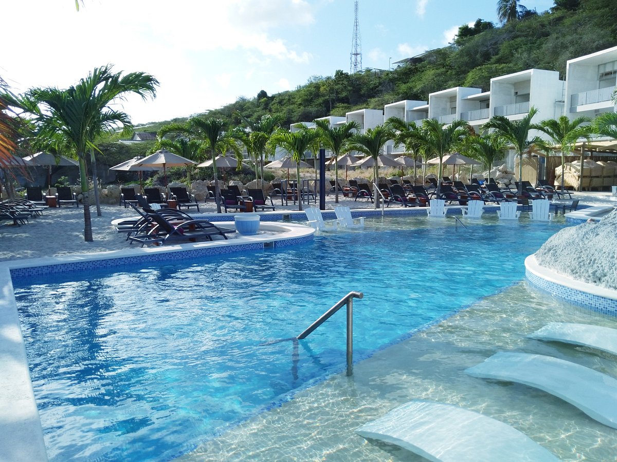The Ritz Village Hotel, hotel in Curaçao