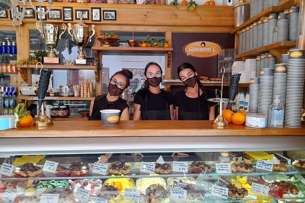 Expositor chuches: fotografía de Gelateria Sa Milanita, Mallorca -  Tripadvisor