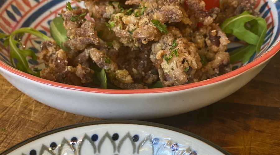 Calamari heads with garlic butter 