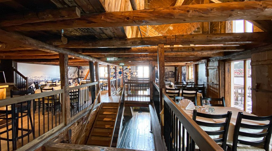 Børsen Spiseri is one of Lofoten's most renowned restaurants. Here we serve fresh ingredients from Lofoten`s unique larder.