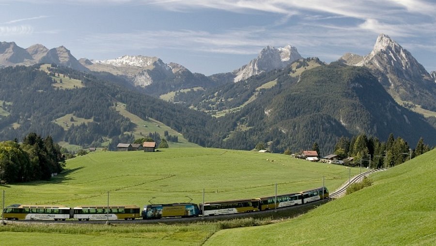 Saanenmoser - Schonried (Panoramic trail) image