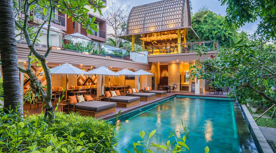 Pool and Restaurant