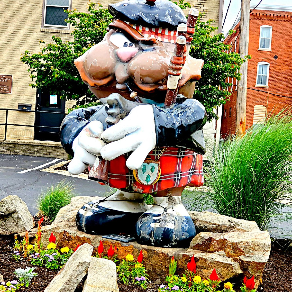 PHIL STATUES (Punxsutawney) All You Need to Know BEFORE You Go