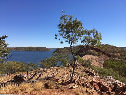 Mount Isa James B review images