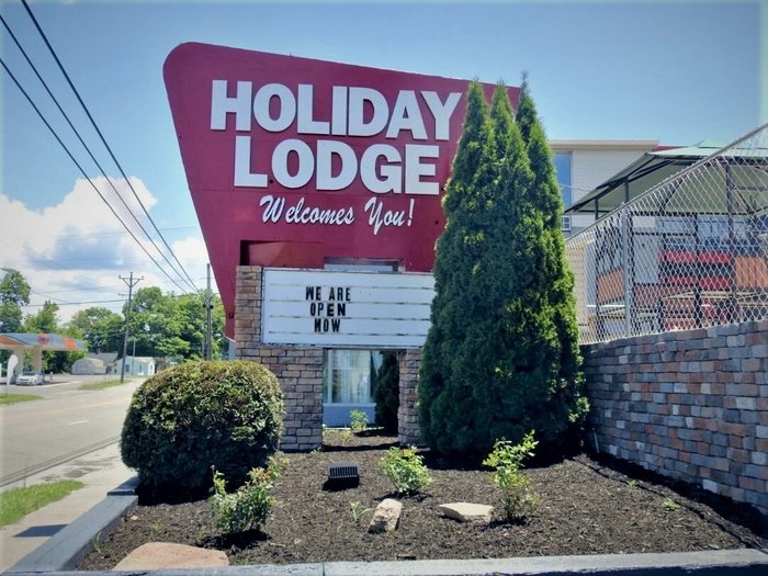 HOLIDAY MOTOR LODGE PEARISBURG (VA) opiniones y precios