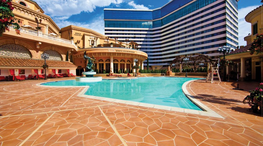 Upper Deck Pool