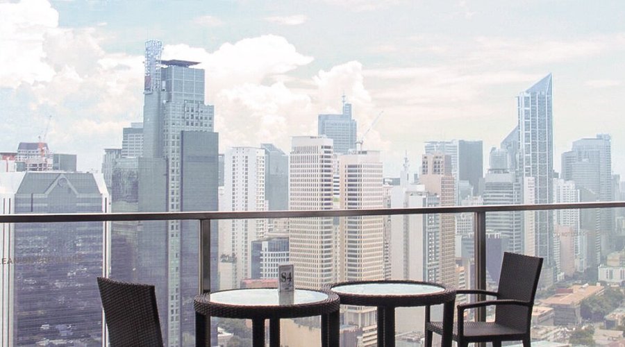 Firefly Roofdeck is now open for dine-in from 4PM - 11:45PM daily!

